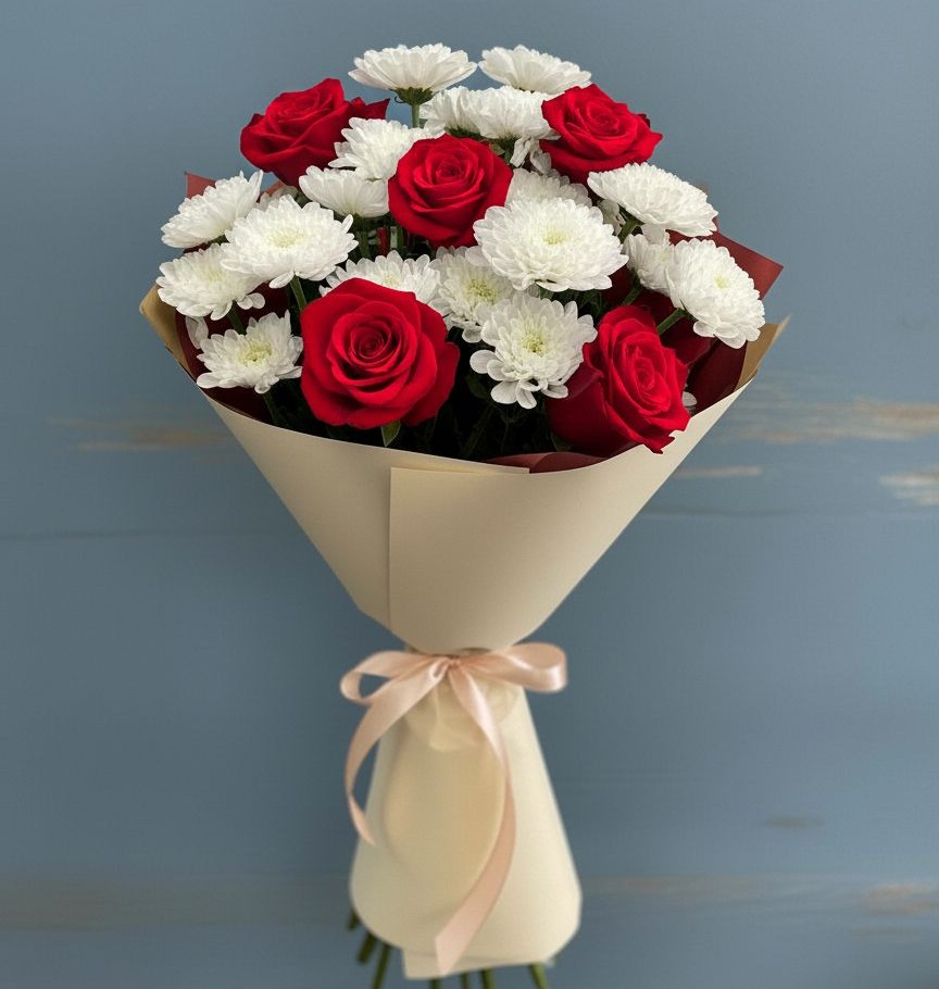 Букет цветов из: Розы и Хризантемы в Пудость