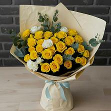 Букет цветов из:  Розы в Пудость
