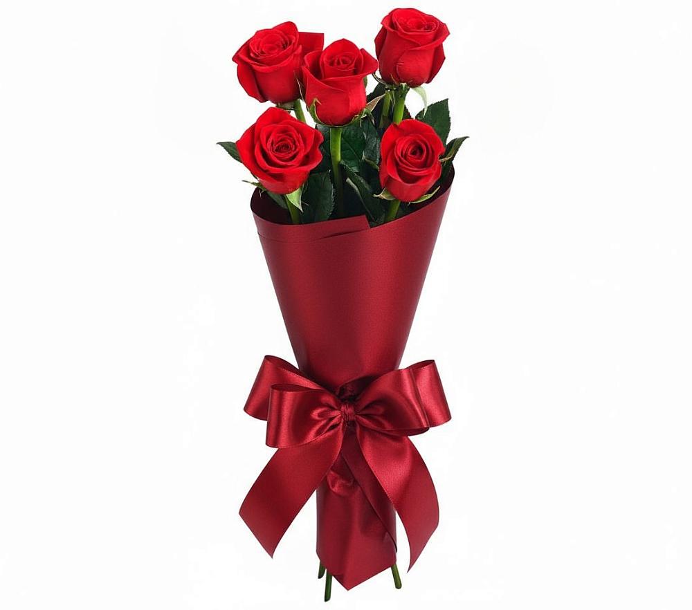 Букет 5 Красных роз Эдлесс Лав в Пудость