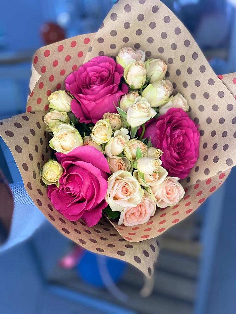 Букет цветов из: Розы в Пудость