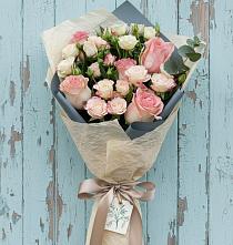 Букет цветов из:  Розы в Пудость