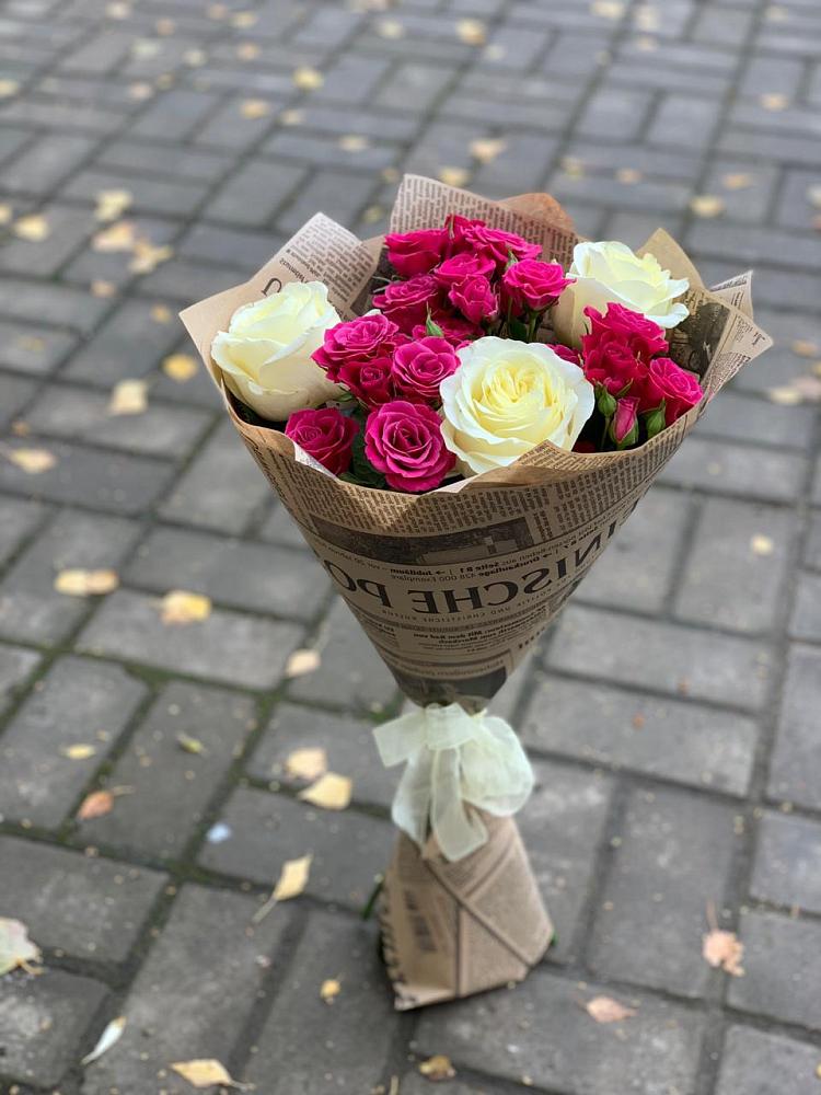 Букет цветов из: Розы в Пудость